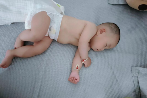 余江孕妇肚脐周围发青